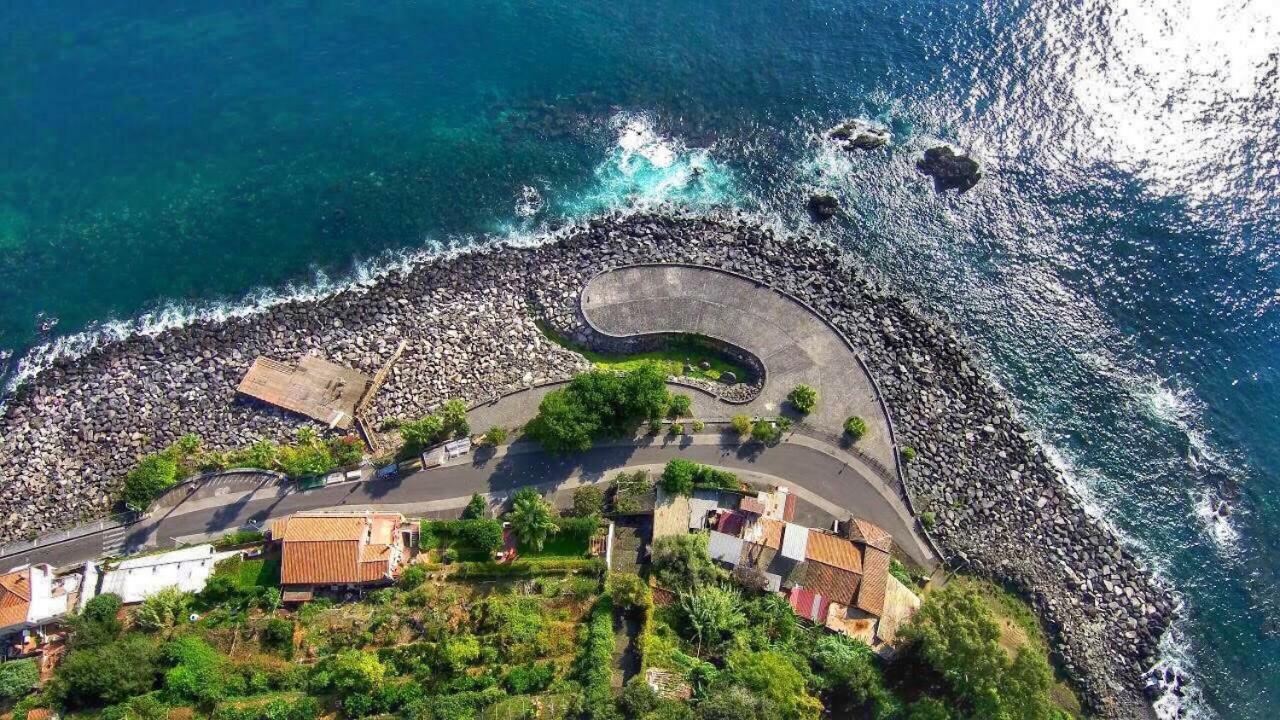 Le Chiazzette Bed & Breakfast Acireale Bagian luar foto